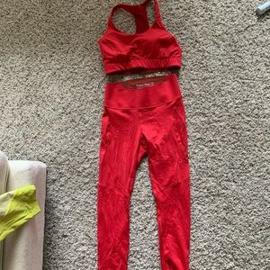 Outdoor Voices Workout Set - Scarlet